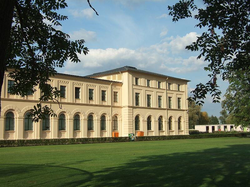 2009-08- (193).JPG - Der Marsstall (ehemaliger fürstlicher Pferdestall)